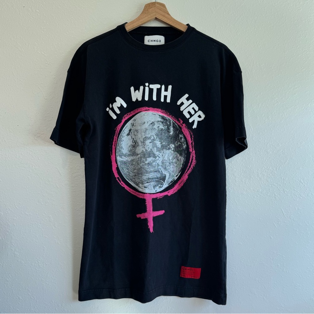 100% Organic Cotton Women's Black ‘I’m With Her’ Graphic Tee | Oversized XXS